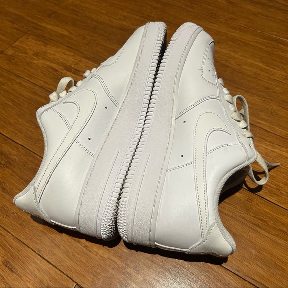 Nike Air Force 1 - Picture 3 of 6